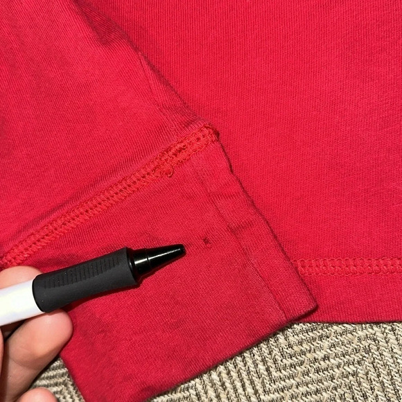 Abercrombie & Fitch Kids Long Sleeve Red Shirt with Logo on Sleeve Large Muscle - Picture 8 of 8